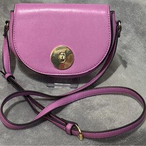 Elegant Mondani New York Purple Crossbody Bag.
